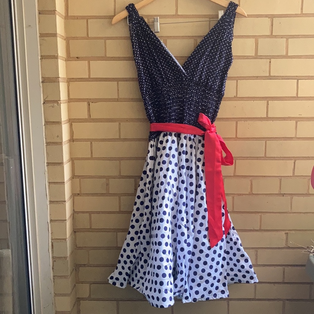 *HP* NWOT, handmade, Blue/white polka dotted dress, size L/XL - Picture 4 of 16
